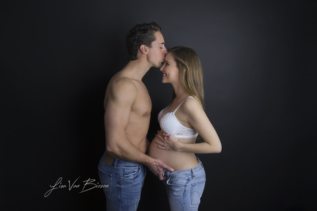 Maternity Photography by Lisa Van Biesen Belgische fotograaf zwangerschaps fotografie couple 