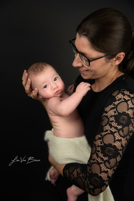 Motherhood Photography by Lisa Van Biesen Belgische fotograaf - mama en zoon 